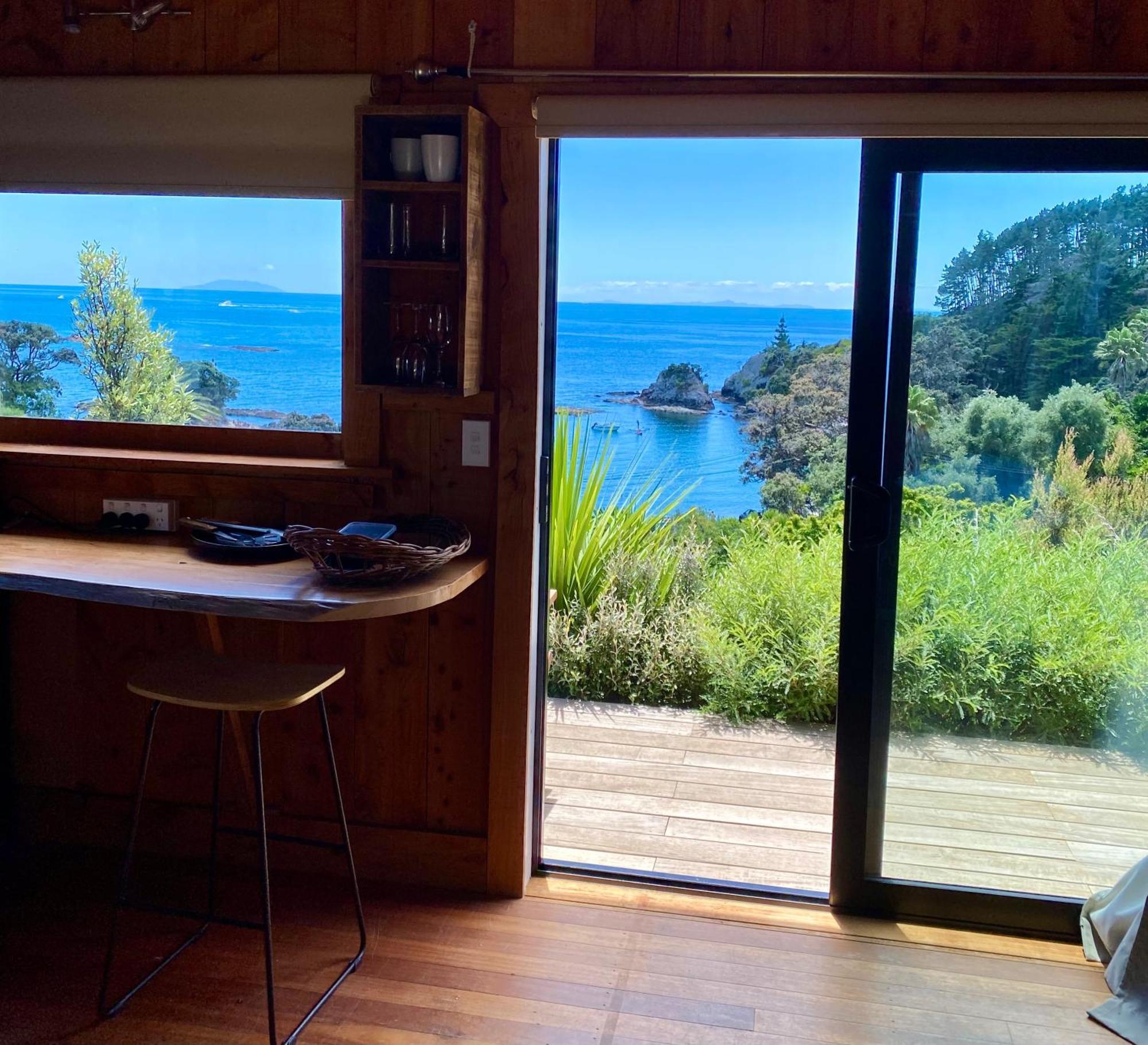 Kereru Cabin - Spectacular Seaviews, Rustic, Glamping Eco Adventure Palm Beach 외부 사진